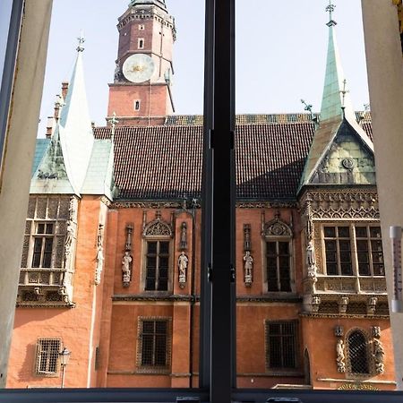 Rynek 20/21 -Cosy New Apartment On The Market Square - 4 Bedrooms - 8 People Wroclaw Luaran gambar