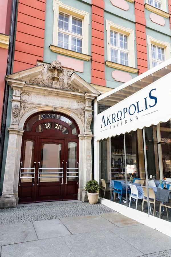 Rynek 20/21 -Cosy New Apartment On The Market Square - 4 Bedrooms - 8 People Wroclaw Luaran gambar