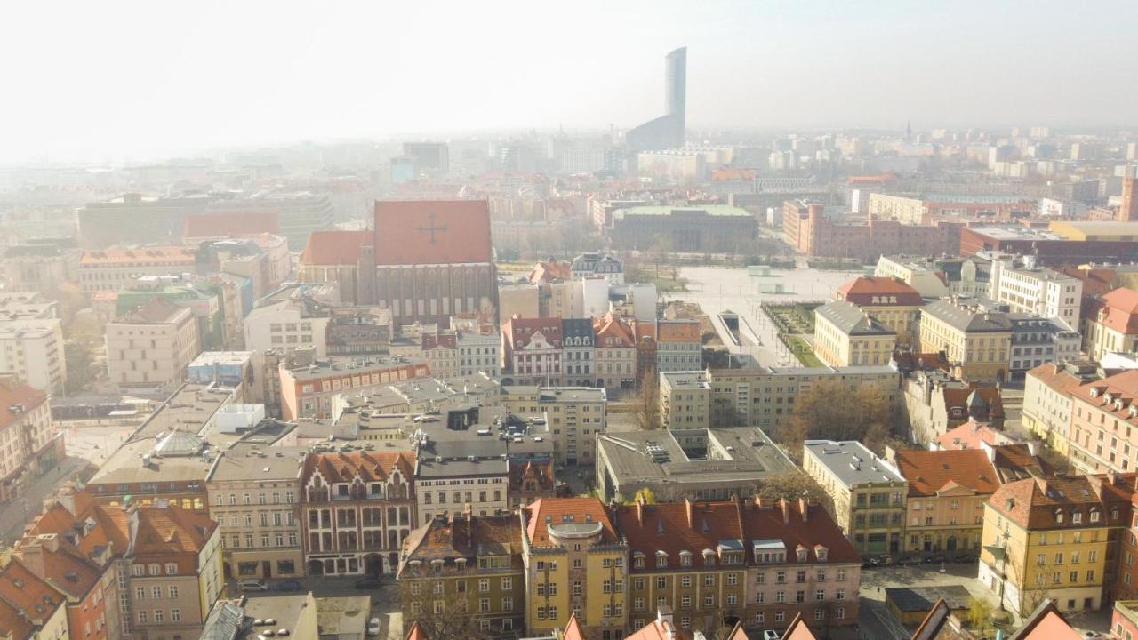 Rynek 20/21 -Cosy New Apartment On The Market Square - 4 Bedrooms - 8 People Wroclaw Luaran gambar